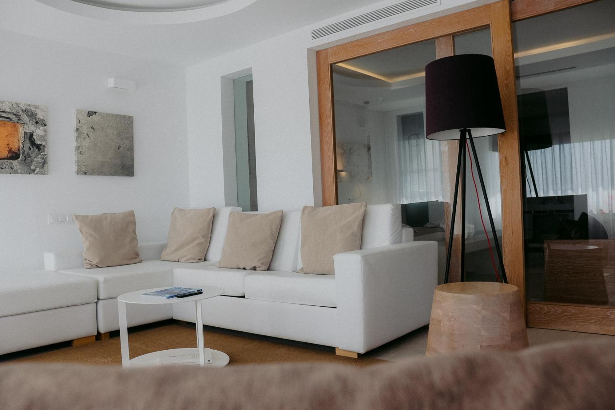 & Hotel Cala Saona
