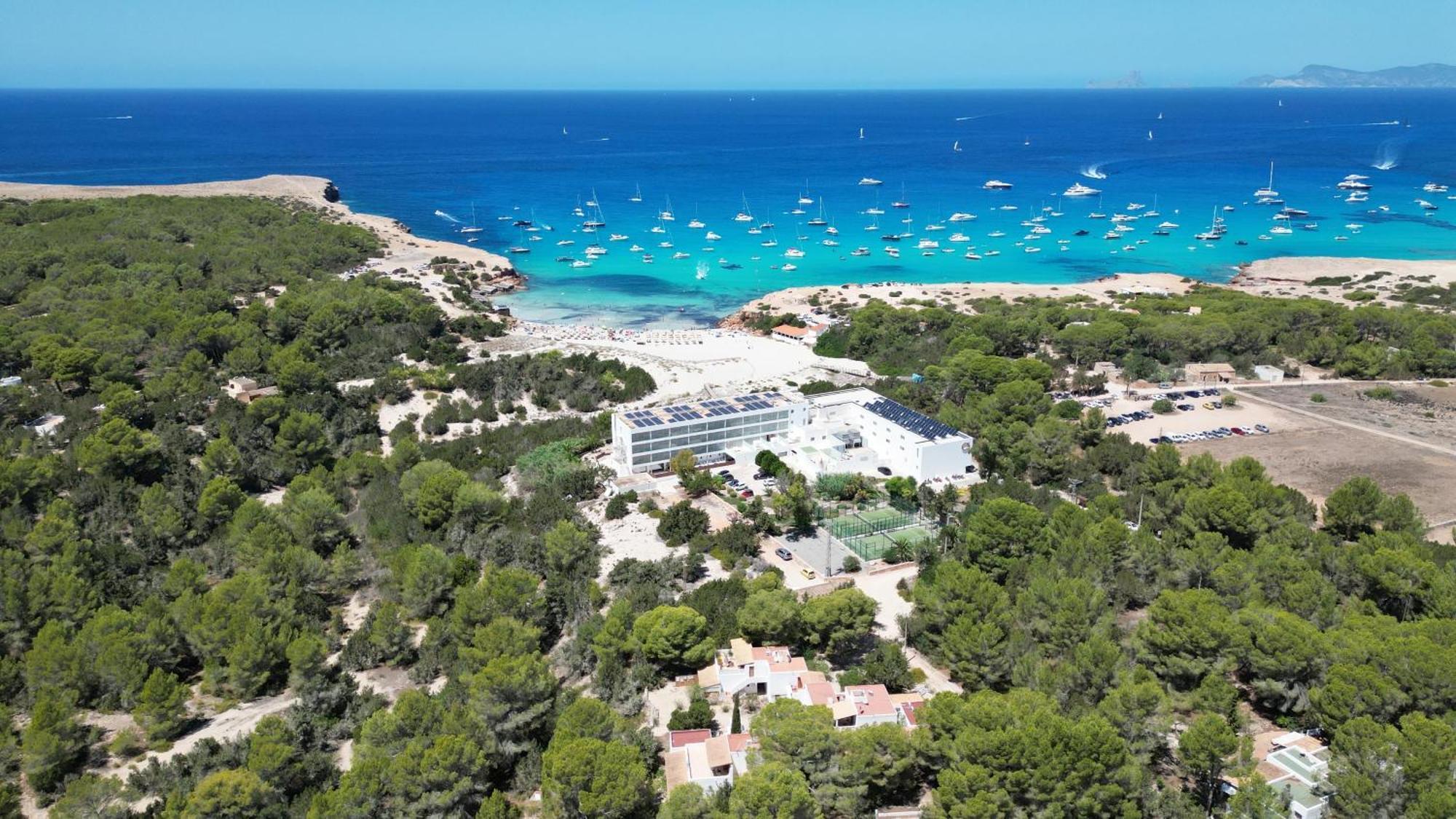 & Hotel 4*